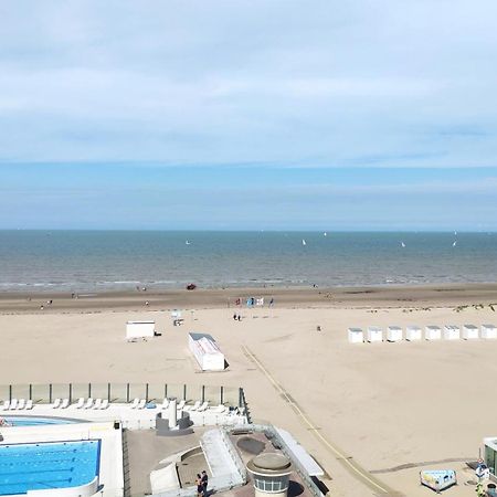 Zeezicht Vanop Het 6 De Verdiep Oostduinkerke Exterior foto